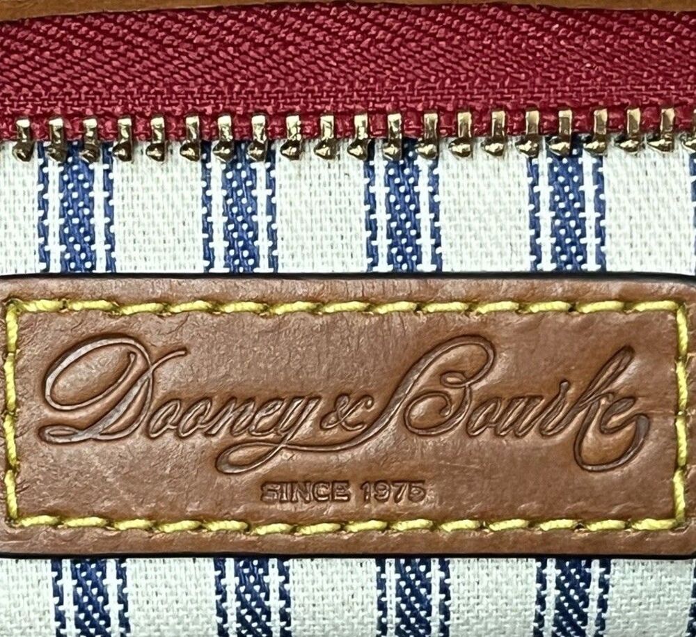Dooney Bourke Pink Nylon Crossbody Shoulder Bag Brown Leather Trim Duck Logo NWT - Picture 8 of 16